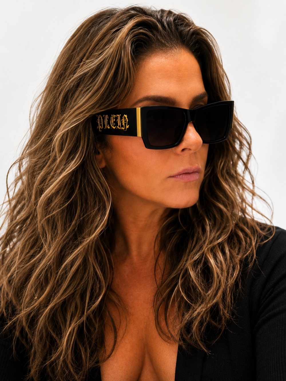 Philipp Plein Black Rectangular Sunglasses with Gold Logo Temples - Picture 2 of 5